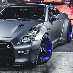 Meet your Posher, Aaron